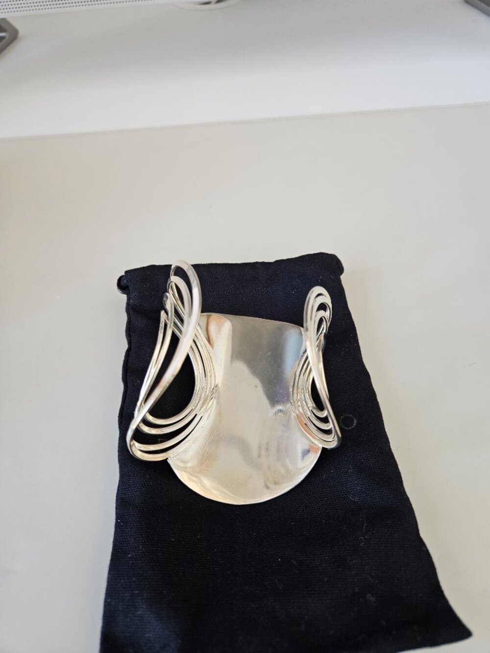 Eddie Borgo Silver Plated Large Cuff Bracelet STRIKING! - Picture 4 of 5